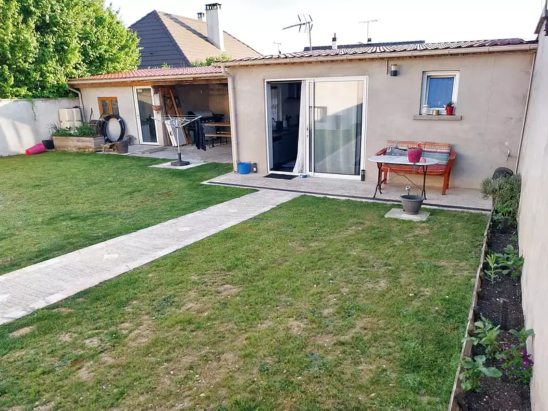 Maison, 131 m²