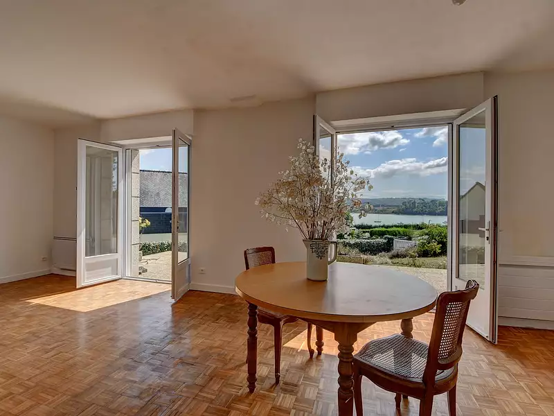 Maison, 180 m²