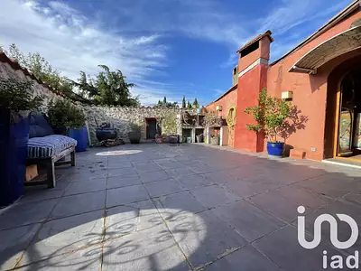 Maison, 240 m²