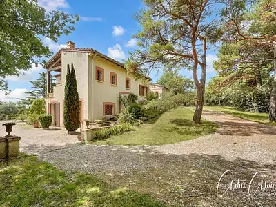 Maison, 326 m²