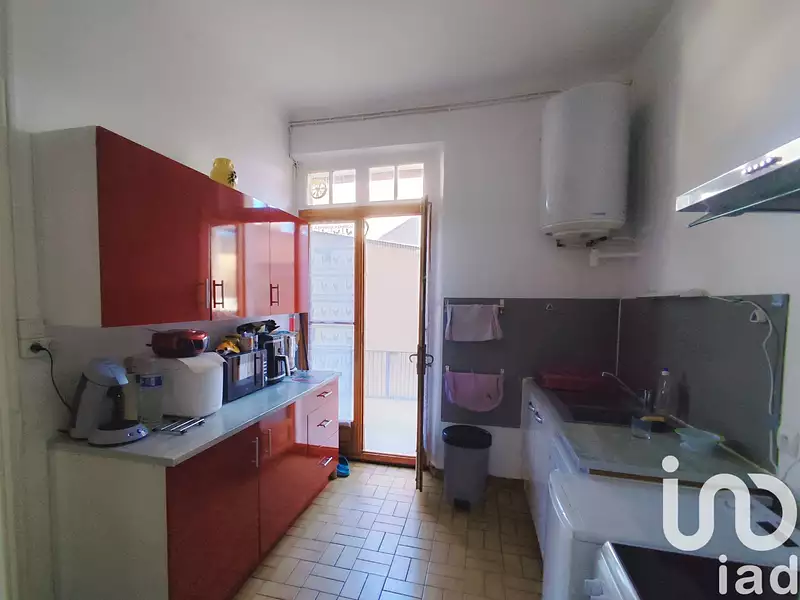 Immeuble, 120 m²