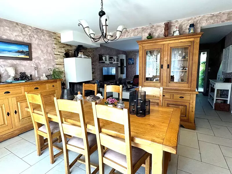 Maison, 114 m²