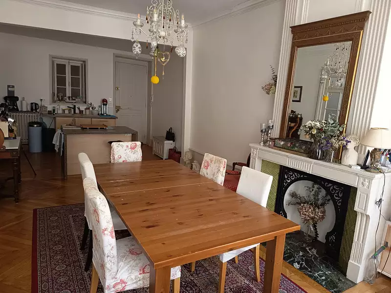 Immeuble, 284 m²
