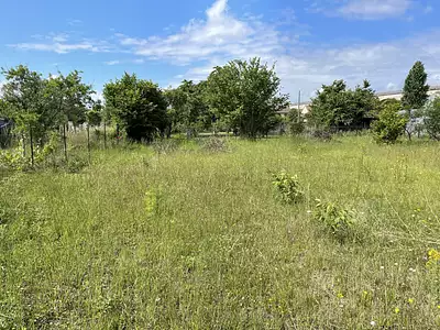 Terrain, 1 296 m²