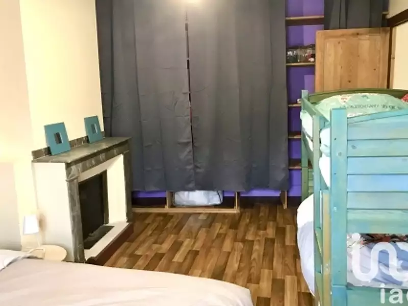 Maison, 240 m²