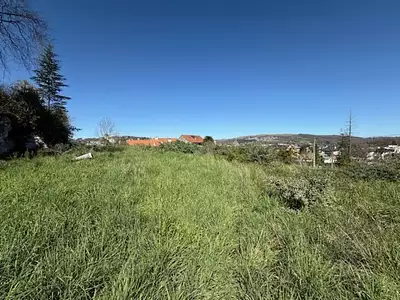 Terrain, 3 593 m²