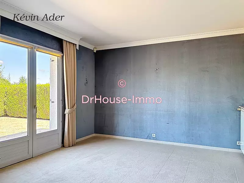 Maison, 245 m²