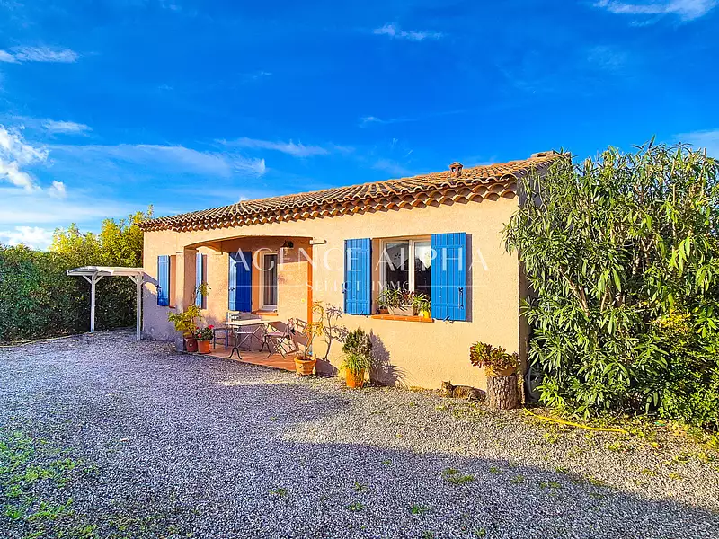 Maison, 96 m²