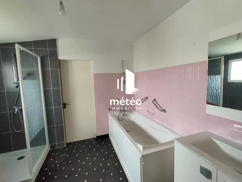 Maison, 106 m²