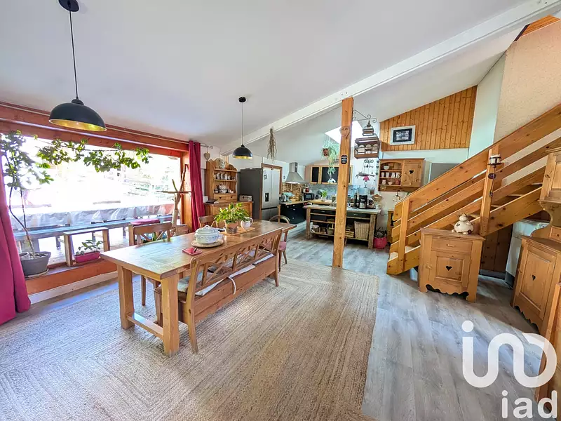 Maison, 200 m²