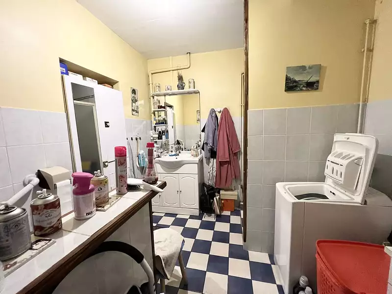 Immeuble, 160 m²