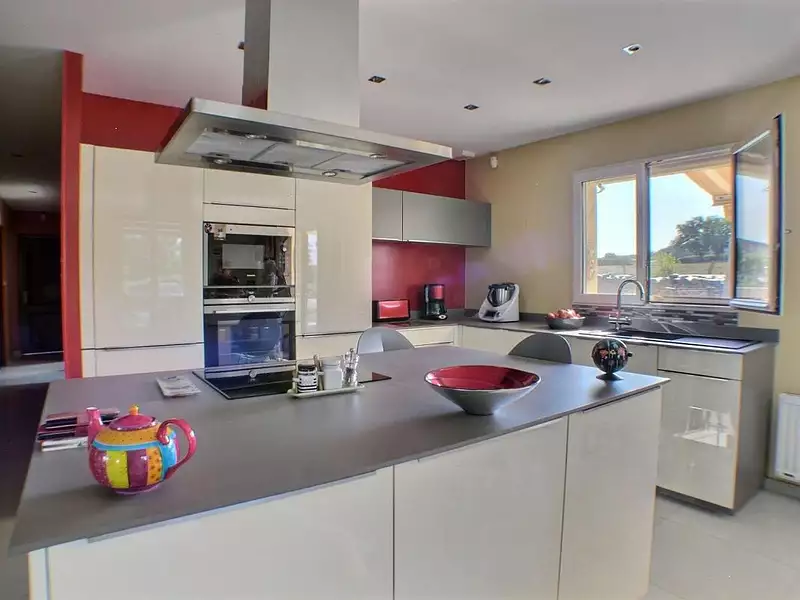 Maison, 148 m²