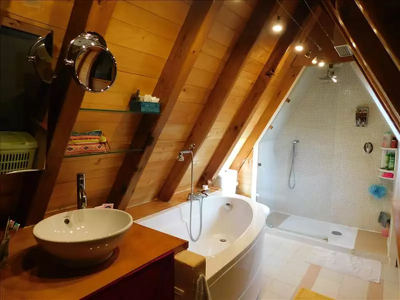 Maison, 202 m²