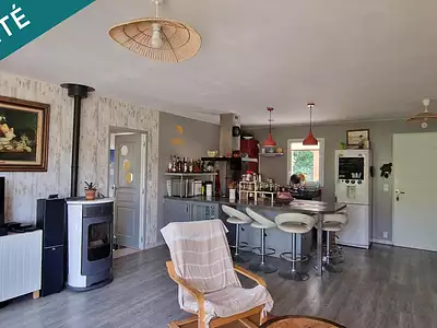 Maison, 94 m²