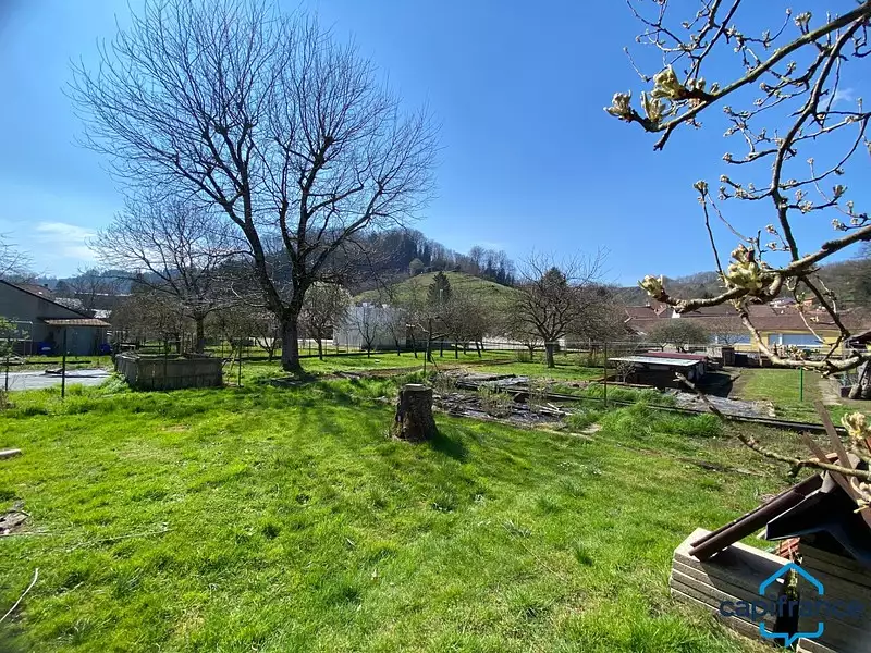Maison, 240 m²