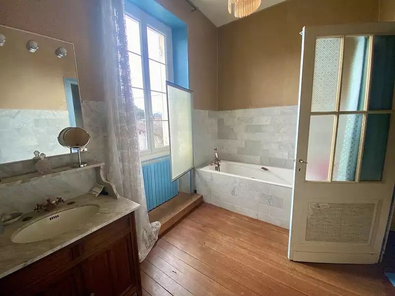 Maison, 190 m²