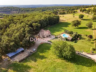 Maison, 228 m²