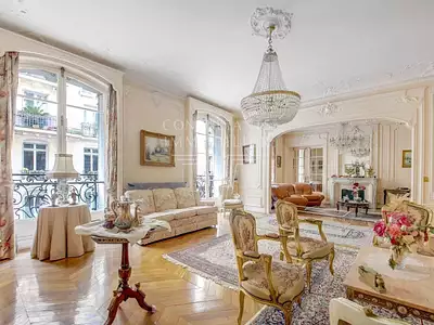 Appartement, 240 m²