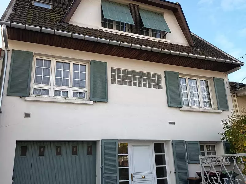 Maison, 227 m²