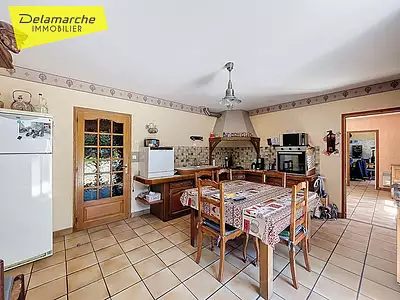 Maison, 257,1 m²