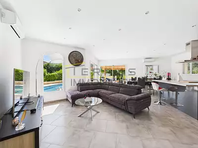 Maison, 89 m²
