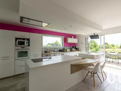 Maison, 174 m²