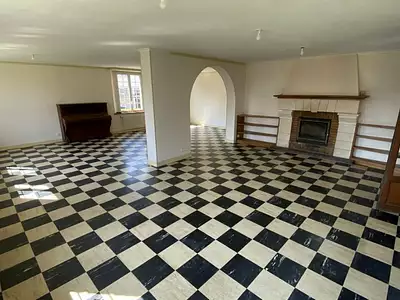 Maison, 251 m²