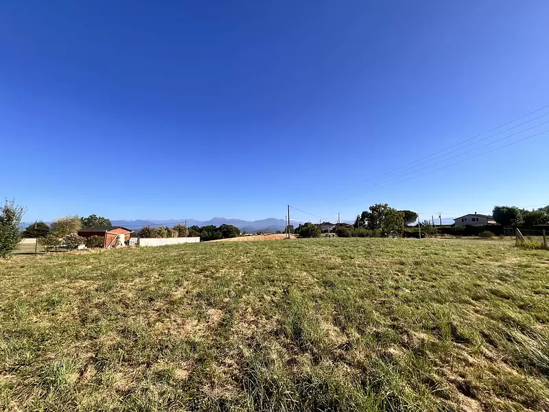 Terrain, 2 385 m²