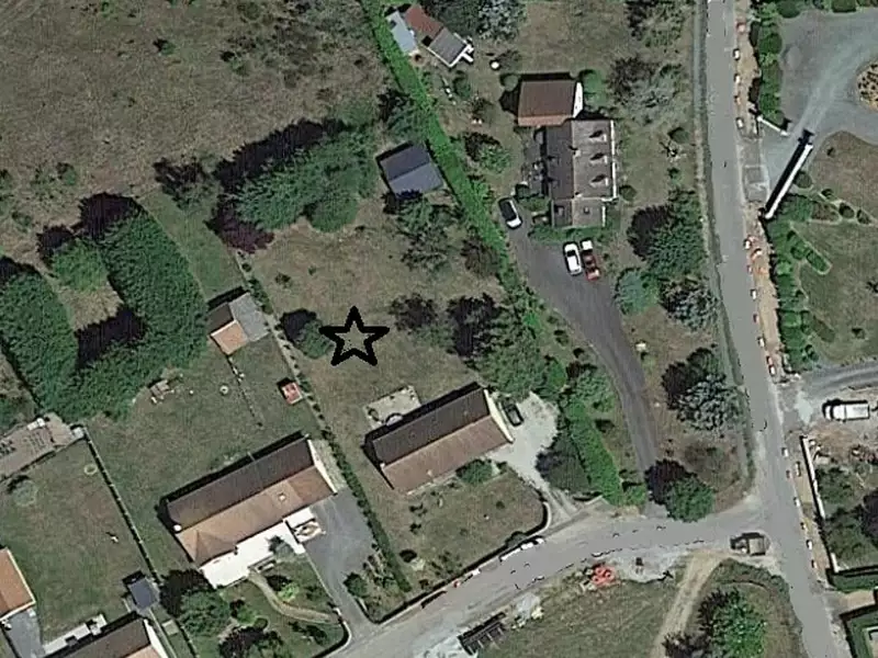 Terrain, 627 m²