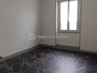 Immeuble, 100 m²