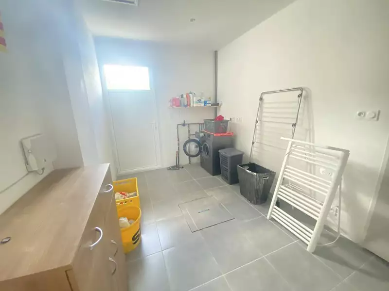 Maison, 140 m²
