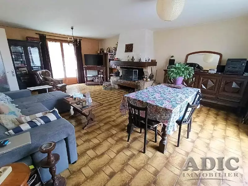Maison, 113 m²