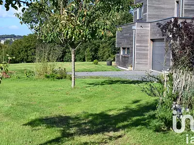 Maison, 225 m²