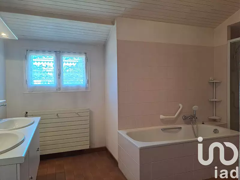 Maison, 153 m²