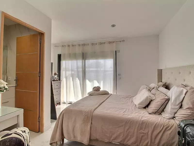 Maison, 288 m²