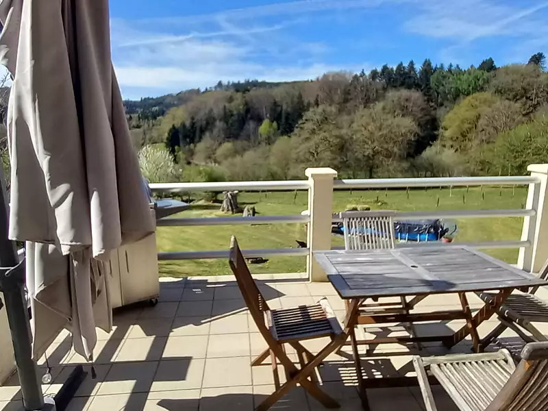 Maison, 240 m²