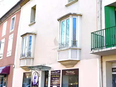 Immeuble, 112,84 m²