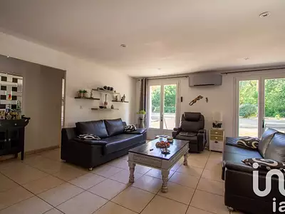 Maison, 147 m²