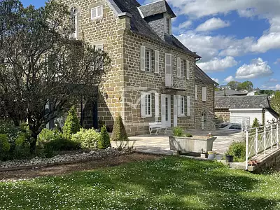 Maison, 310 m²