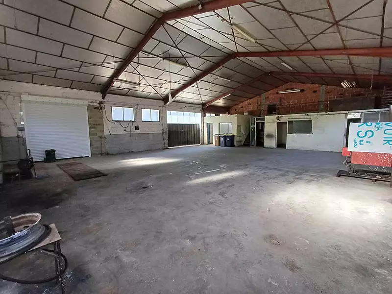 Maison, 670 m²