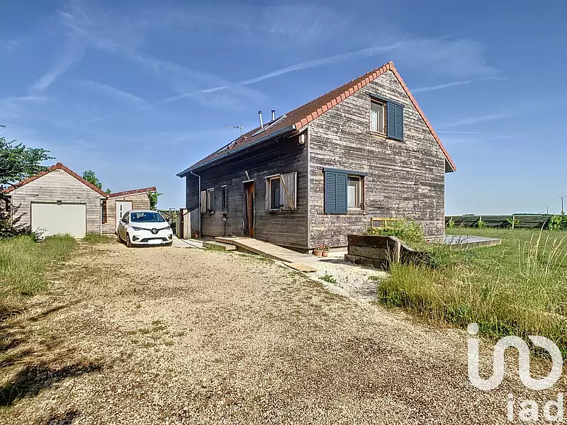 Maison, 215 m²
