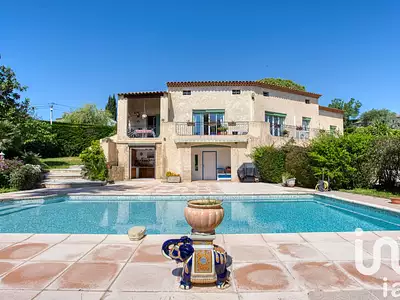 Maison, 164 m²