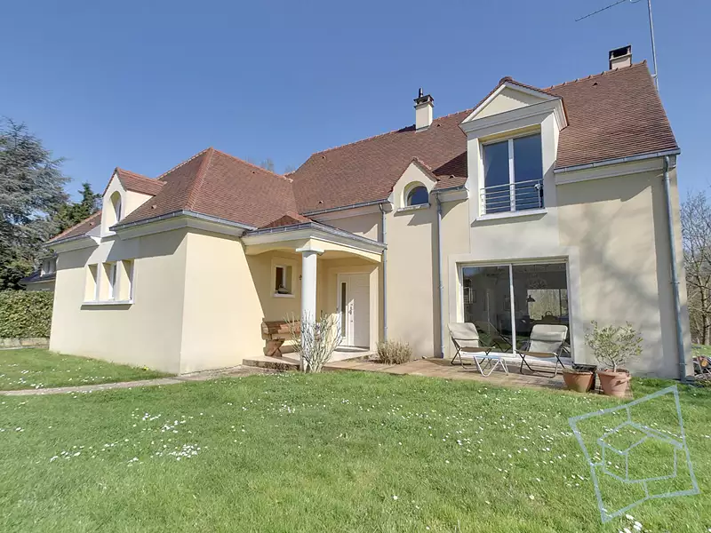 Maison, 205 m²