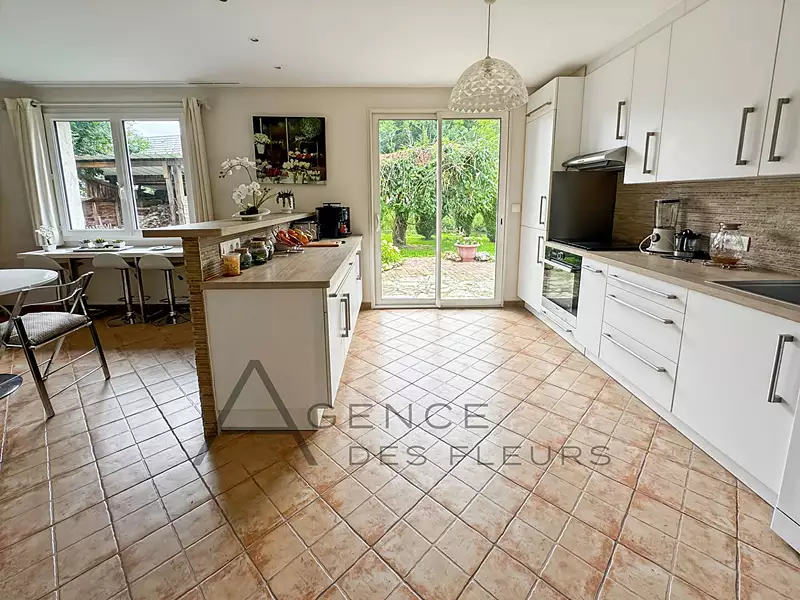 Maison, 146 m²