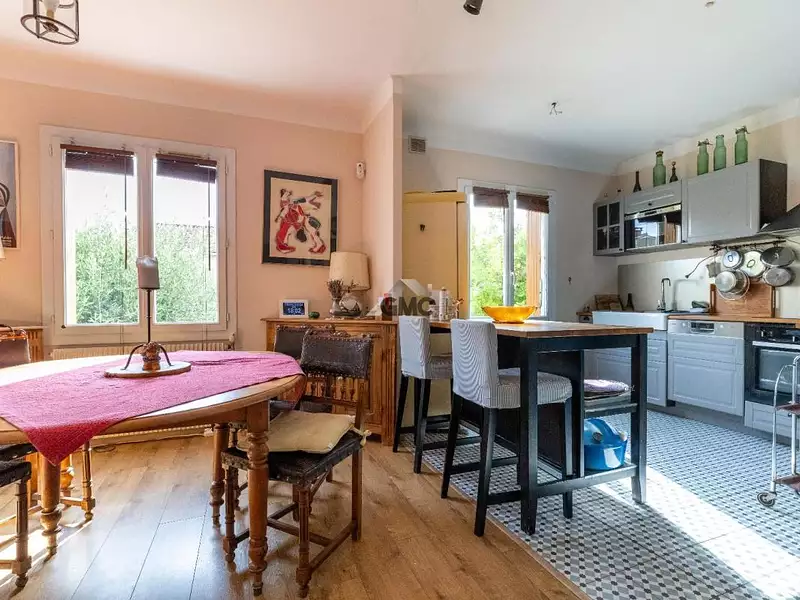 Maison, 142 m²