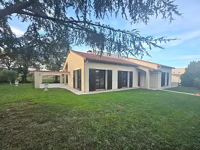 Maison, 144 m²