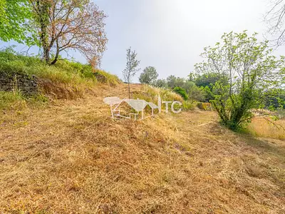 Terrain, 1 669 m²