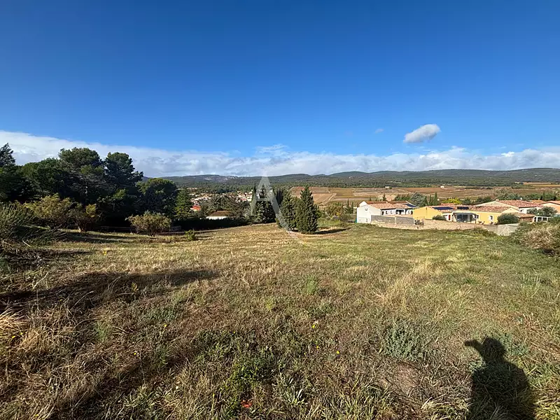 Terrain, 3 137 m²