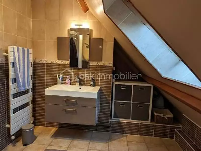 Maison, 145 m²