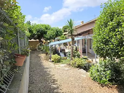 Maison, 300 m²
